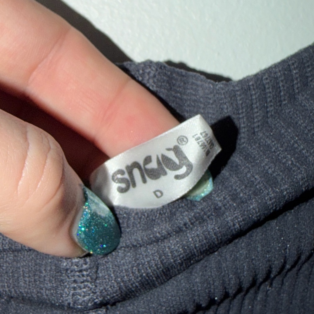 DONATING SOON-SNAG TIGHTS Ionic Ribbed Tights- Slate - Picture 2 of 3